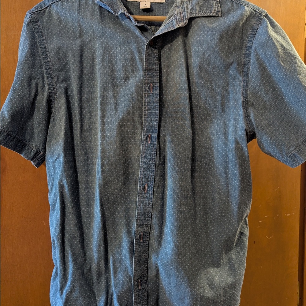 Old Navy Blue Casual Button Down Shirts